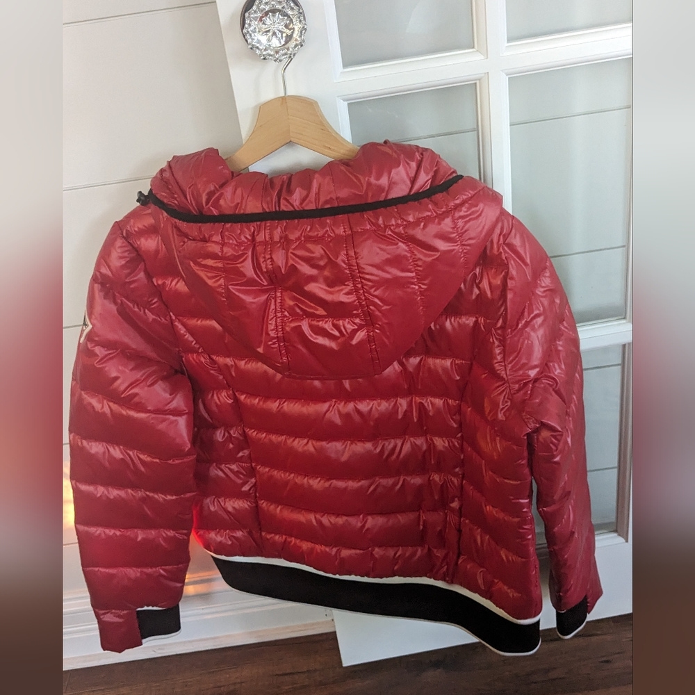 Guess winter jacket. - Picture 2 of 2